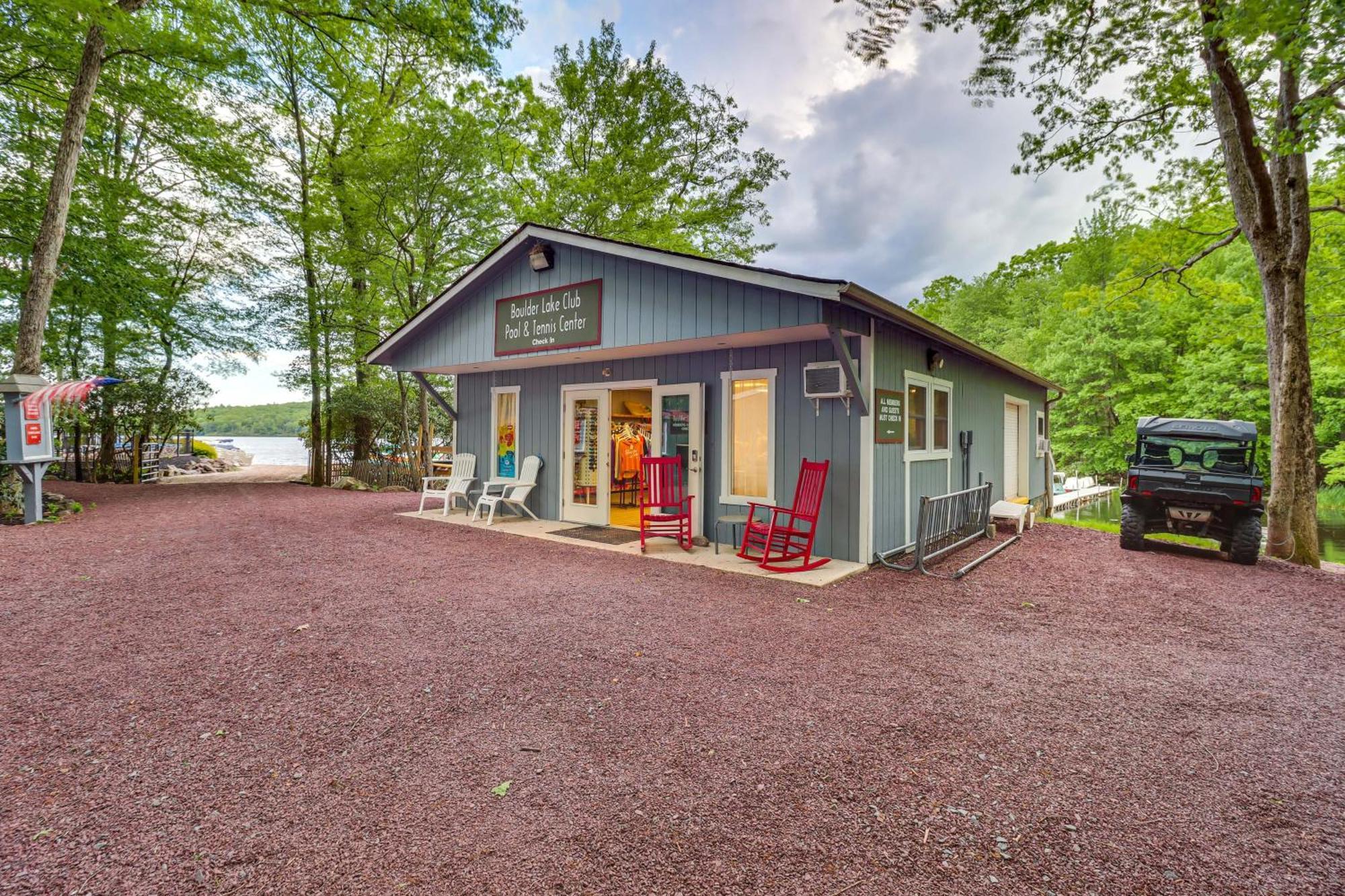 Lake Harmony Home About Half Mi To Big Boulder Mountain المظهر الخارجي الصورة